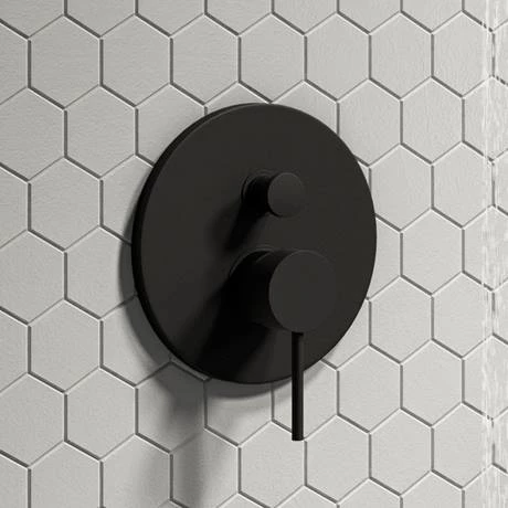 Arezzo Matt Black Round Concealed Manual Shower Valve with Diverter 6 Arezzo Matt Black Round Concealed Manual Shower Valve with Diverter - Image 4