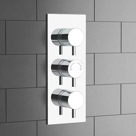 Cruze Triple Round Concealed Thermostatic Shower Valve with Diverter - Chrome 4 Cruze Triple Round Concealed Thermostatic Shower Valve with Diverter - Chrome - Image 2